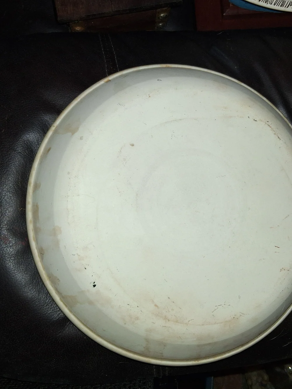 Vintage-Inspired Cream Ceramic Dinner Plate with Brown Floral Motif